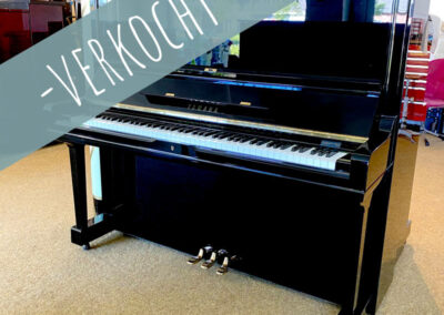 Yamaha U3H
